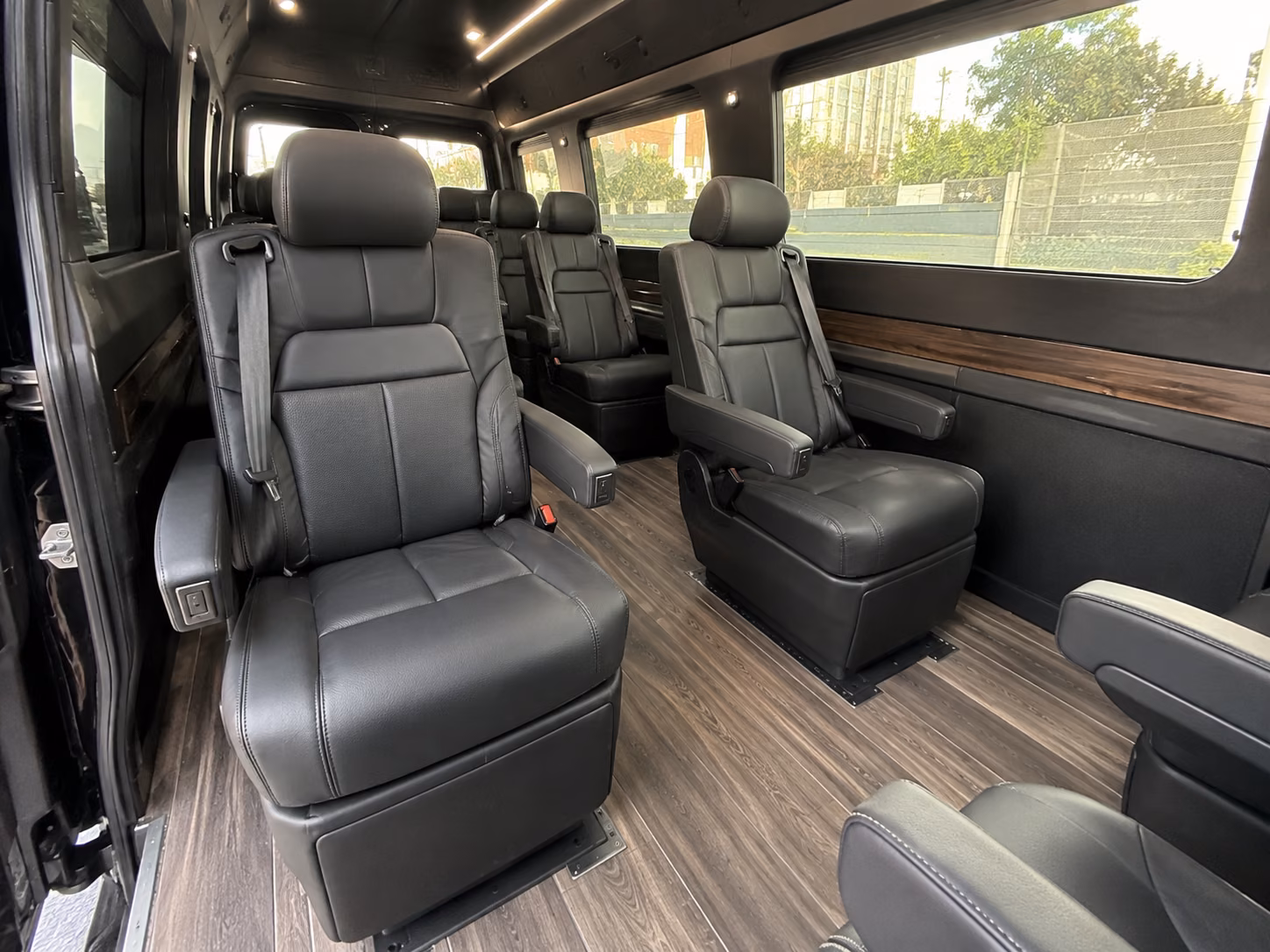 18 passenger sprinter van interior